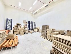 Oxley Bizhub (D14), Factory #562140931
